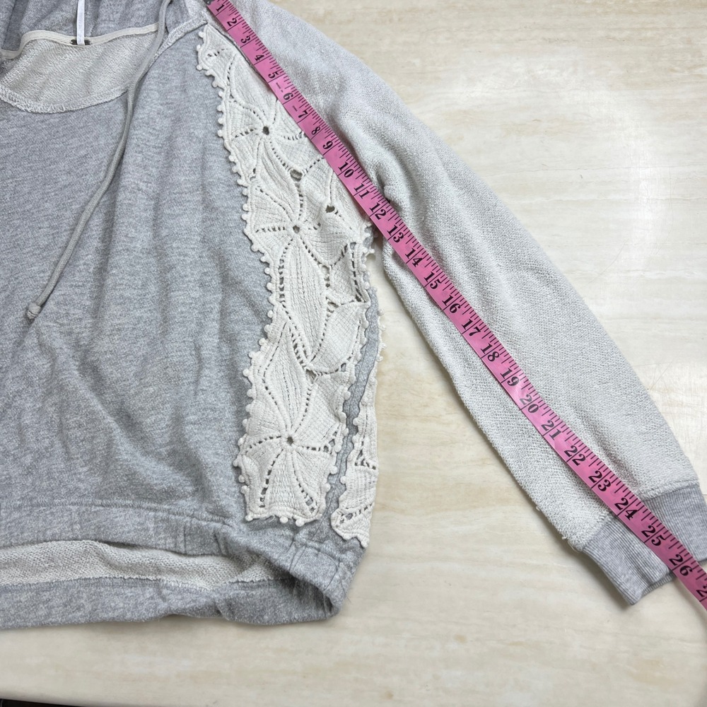 Free People Gray Crochet Lace Panel Hoodie Sweatshirt Boho Oversized Medium - Picture 9 of 9